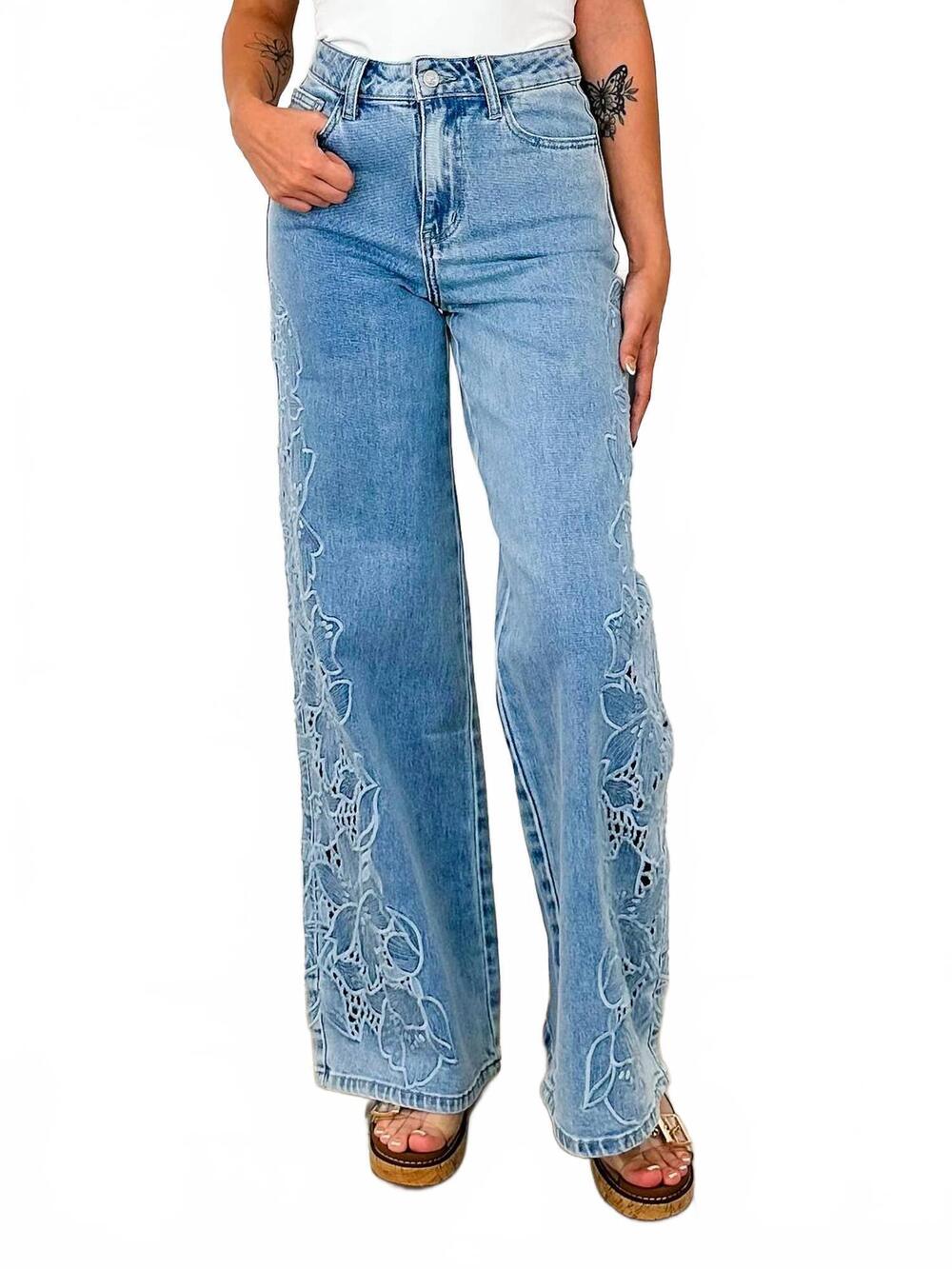 NEW BLAKELEY liz embroidered high-rise wide leg jeans in light wash denim